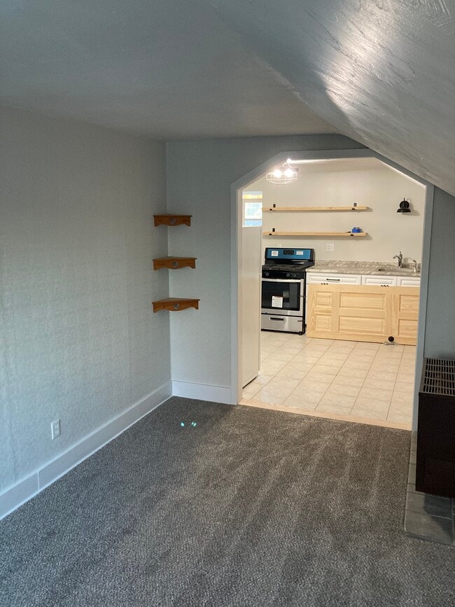 Photo - 1035 W 36th St Unit 2