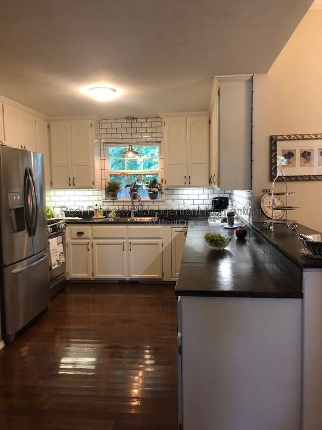 Photo - 1257 Batson Pl