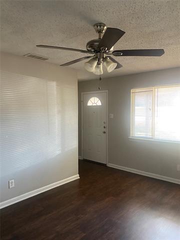 Photo - 939 E Red Bird Ln