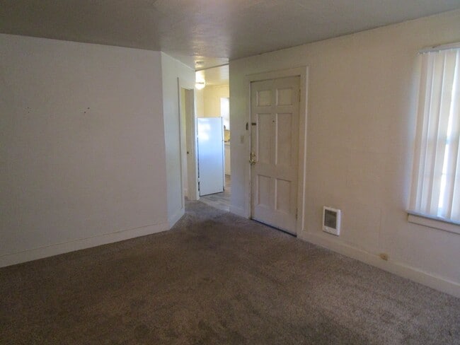 Photo - 1 Bedroom Duplex Right Next to Library - W...