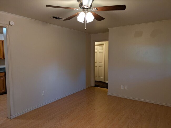 Photo - 5030 Stardust Dr