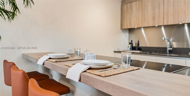 Photo - 1000 Brickell Plaza Unidad 2711