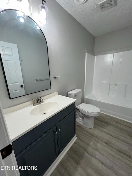 Photo - 1312 George Ave