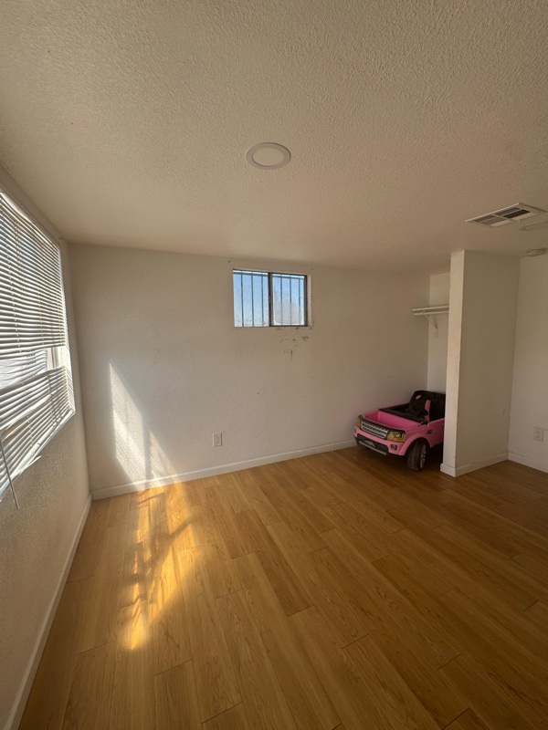 Photo - 2806 W Melvin St Unidad MELVIN  2