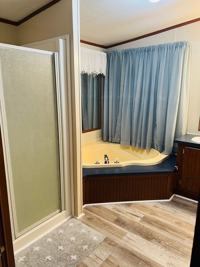 Photo - 3555 Willis Wharf Rd