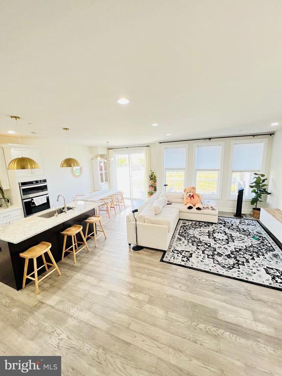 Photo - 148 Ginkgo Ln