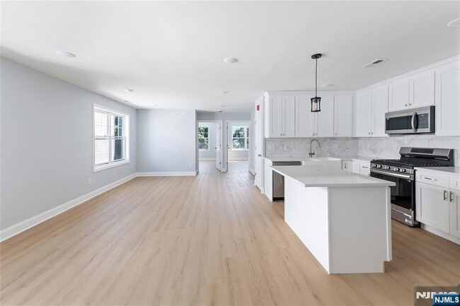 Photo - 110 Madison St Unidad 1