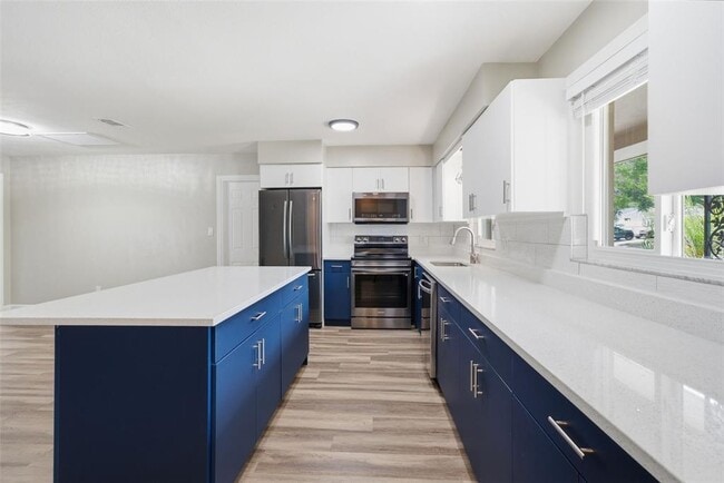 Photo - 2465 Brentwood Dr