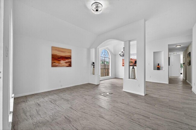 Photo - 16119 Mission Glen Dr