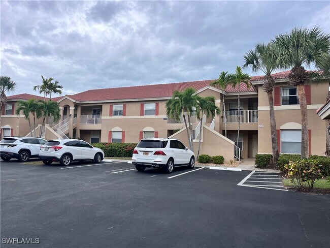 Photo - 6920 Huntington Lakes Cir Unit 103
