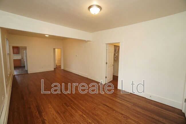 Photo - 1440 Kenton St