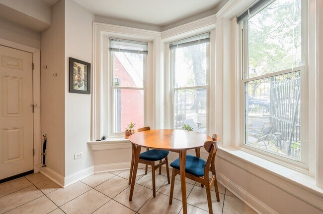 Photo - 1234 W Huron St Unit 1