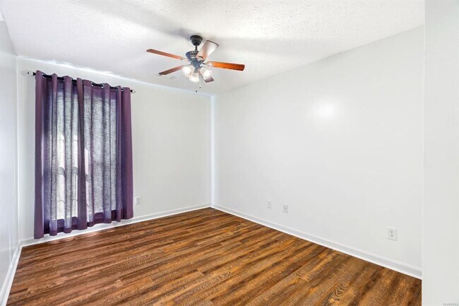 Photo - The Oaks of Buena Vista