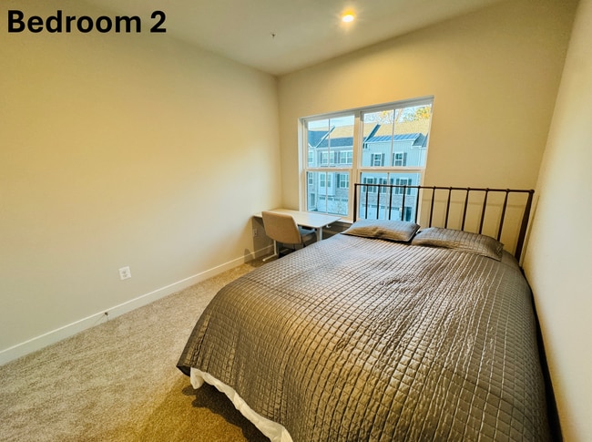 Dormitorio 2 - 7868 Blackbriar Way