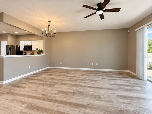 5032 Pond Ridge Dr