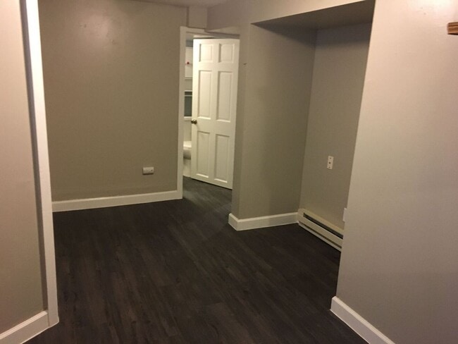 Photo - AVAILABLE SEPTEMBER 1st - 1 Bed 1 Bath Efficiency Apt across from Portland Square Park Unit #3