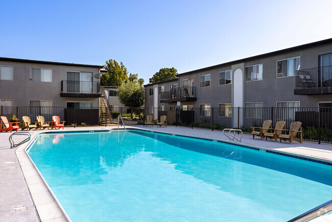 Building Photo - Terre at 989 Peach Rental