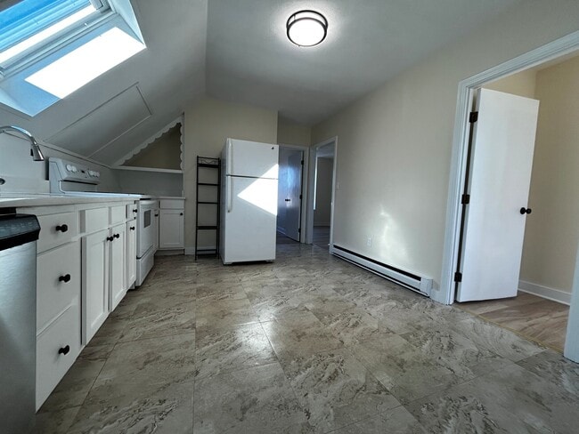 Photo - 53 Hale St Unit Apartment  3