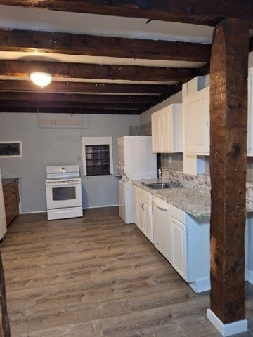 Photo - 404 Main St Unit 1R