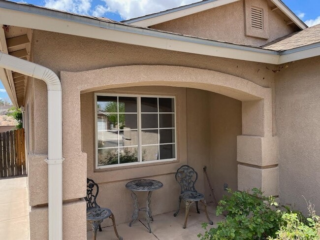 Photo - 6936 Skylar Dr NE