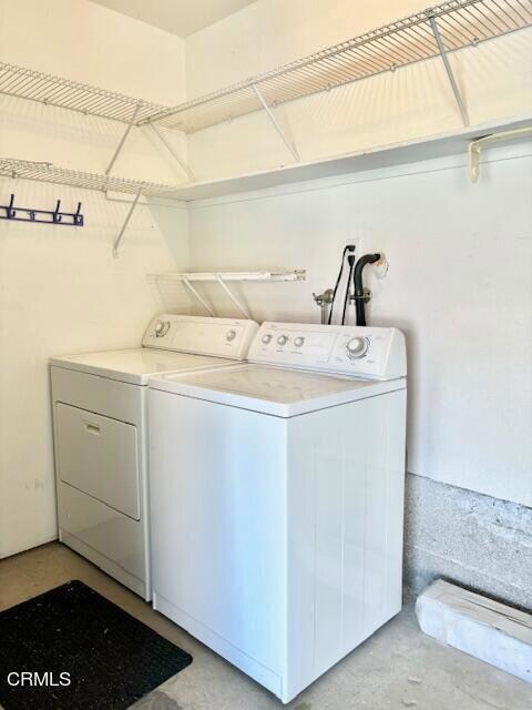 Photo - 1984 San Tropez Cir