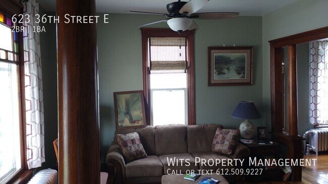 Photo - 623 E 36th St