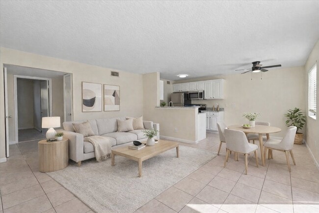 Building Photo - 1884 Agora Cir SE