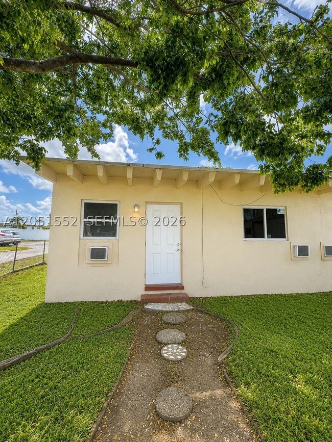 Building Photo - 26510 SW 138th Ave Unit 26510
