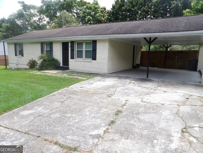 Building Photo - 335 Bay Creek Rd Rental