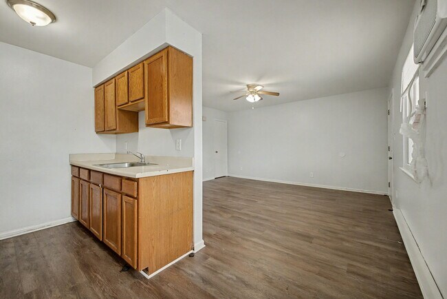 3805 Pleasant Ave Unidad C