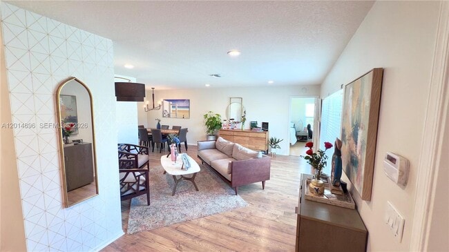 Photo - 2411 NW 31st St