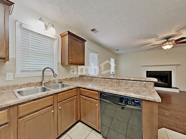 Photo - 505 Allens Landing Ct