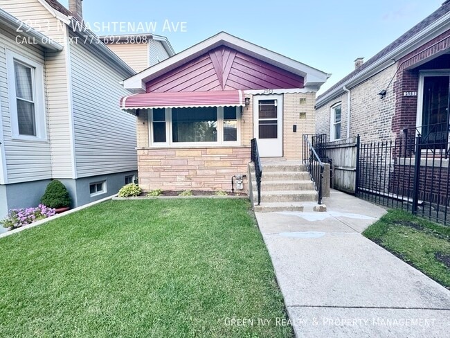 Building Photo - 2953 N Washtenaw Ave Rental