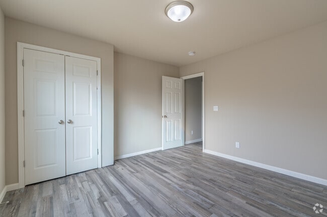 2BR, 1BA - 917SF - Second Bedroom - Yellowstone Development