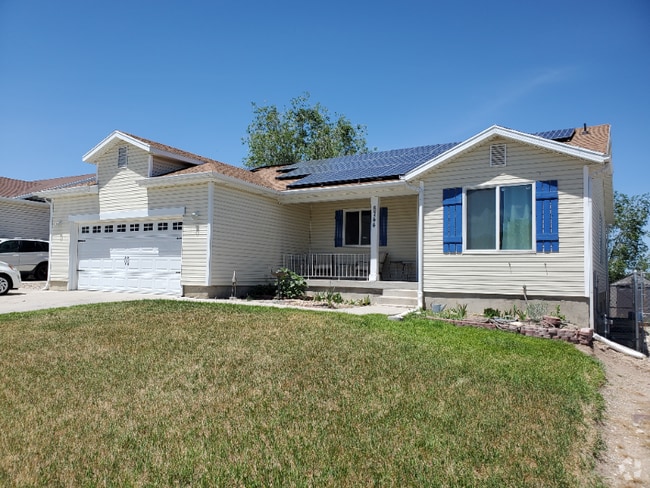 Building Photo - 8744 Soapberry Dr Rental