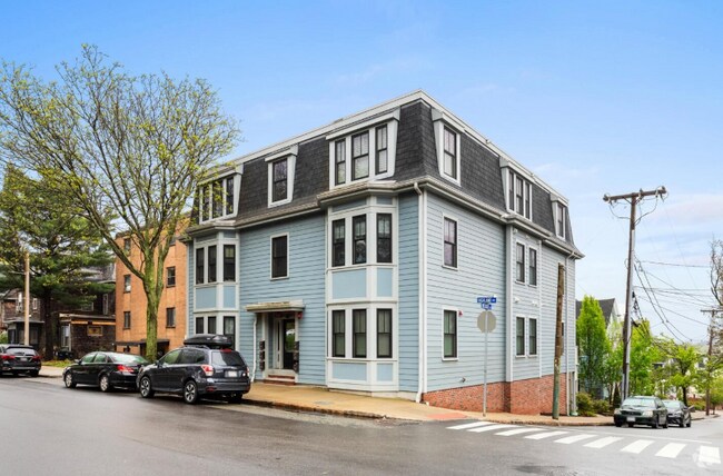 Building Photo - 82 Highland Ave Unit 2 Rental