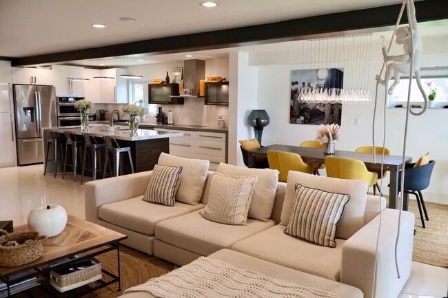 Photo - 134 Harbor Cir