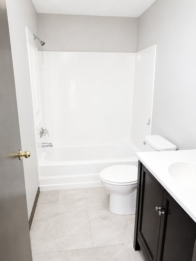 Photo - 2738-2740 4th Ave Unit 2738 1-2