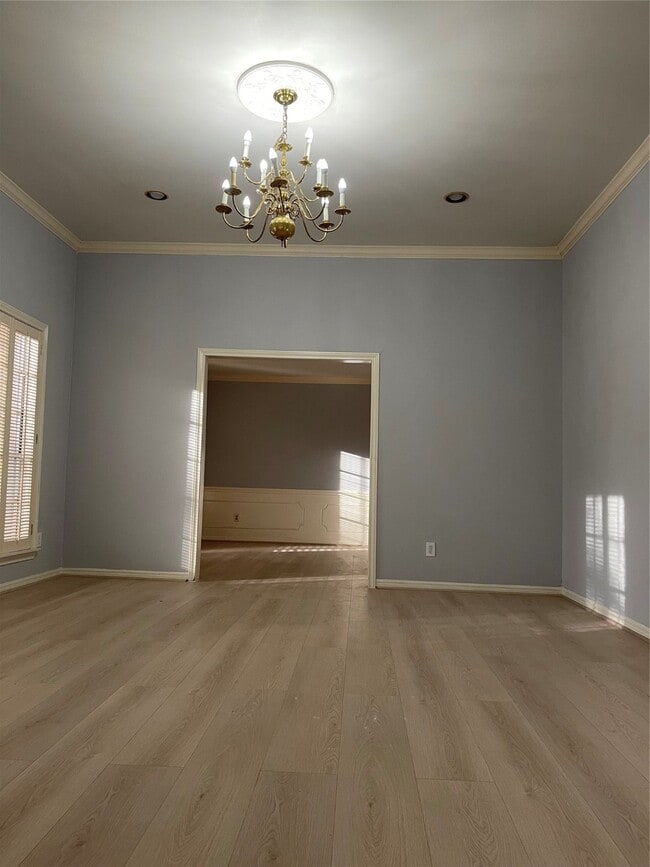 Photo - 7815 Small Leaf Cir