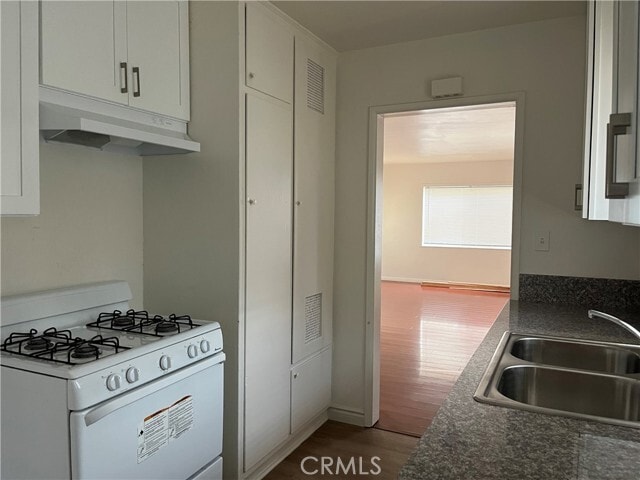 Photo - 220 S Olive Ave Unit C or F