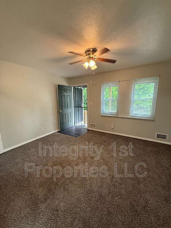 Photo - 5613 E 28th St Condo