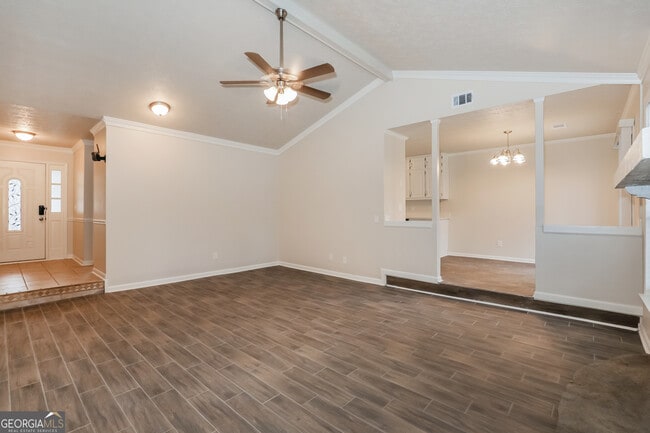 Photo - 125 Whitney Way