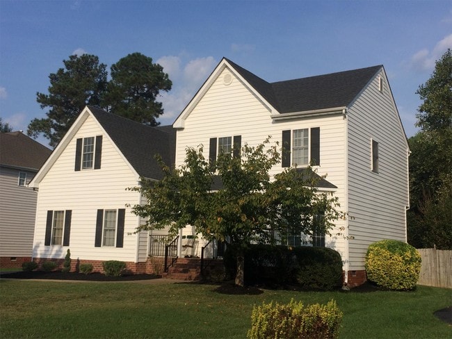 Photo - 1834 Rolfe Way