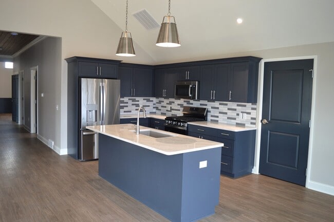 Photo - 100 S Washington St Unidad 1