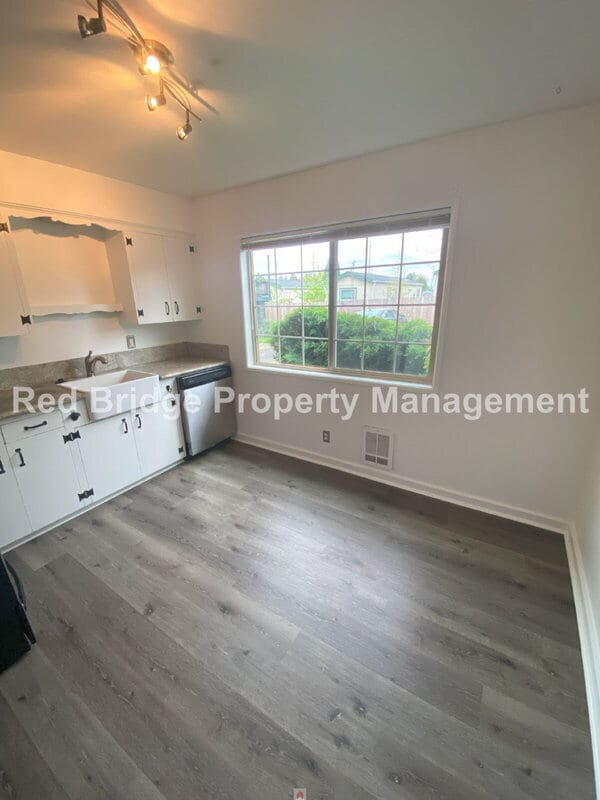 Photo - 4508 NE Killingsworth St