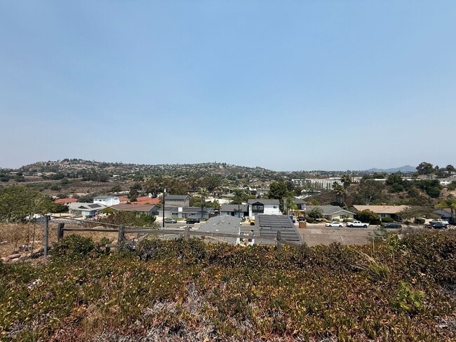 Photo - Minutes from Campus with Scenic Overlook Views! 6 Bed!