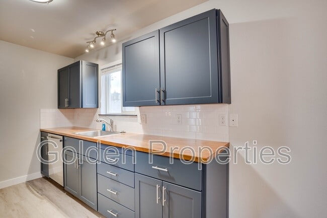 Photo - 3800 E 2nd Ave