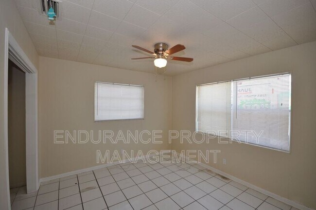 Photo - 139 W 28th St Unit Front  C