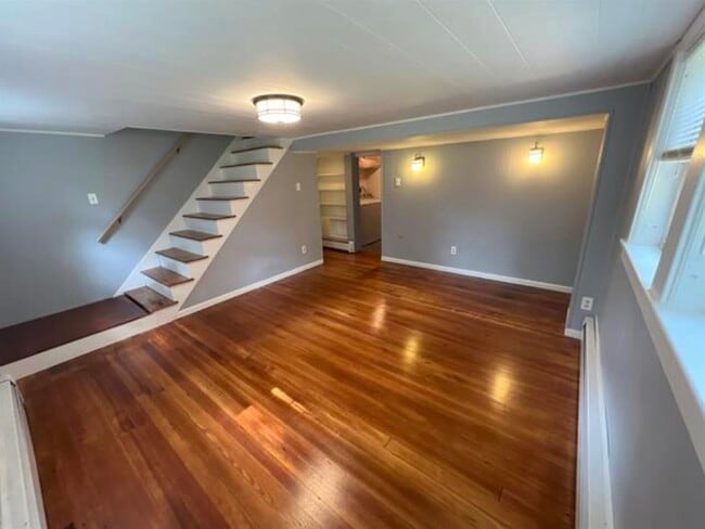 Building Photo - 116 Concord St Unit Rear