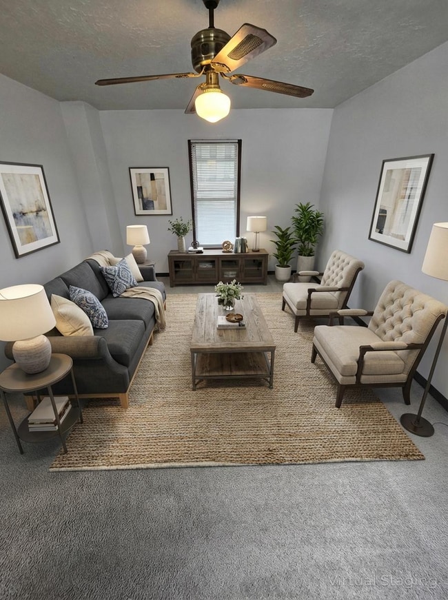 Photo - 406 1/2 S Hague Ave-